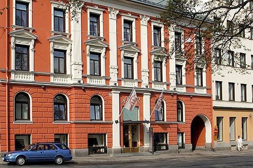 Astor Hotel